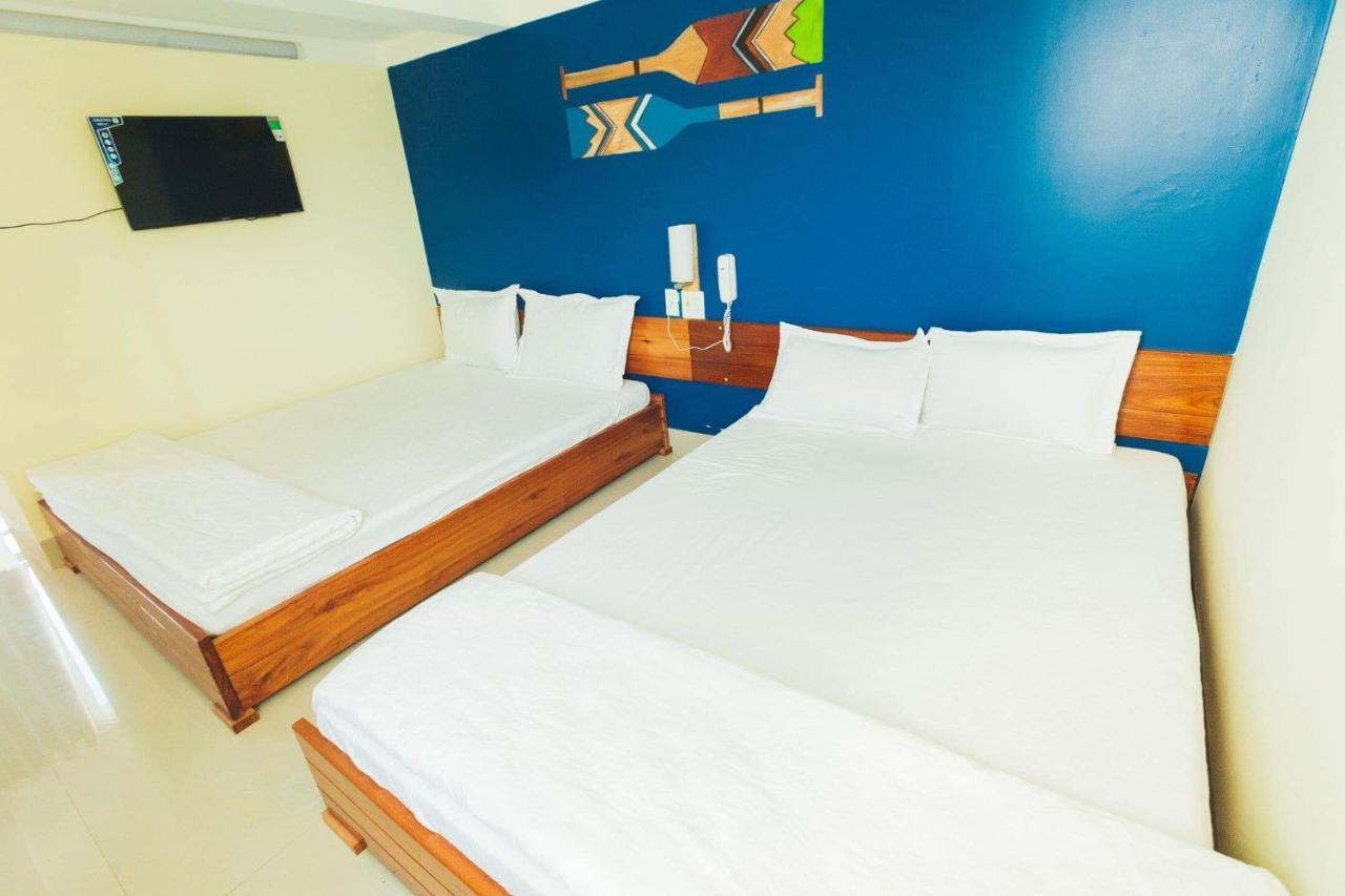 Ngoc Huong Hostel & Apartments Куинён Экстерьер фото